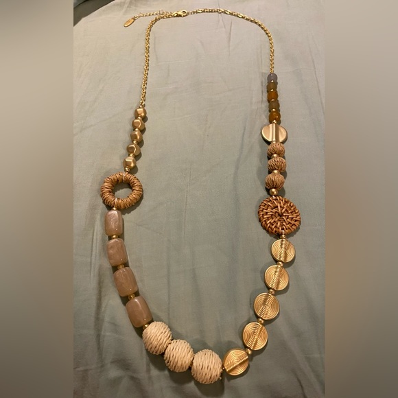 Plunder gold tone and wicker beads/ circle designs with gold tone chain. NWOT. - Picture 1 of 3